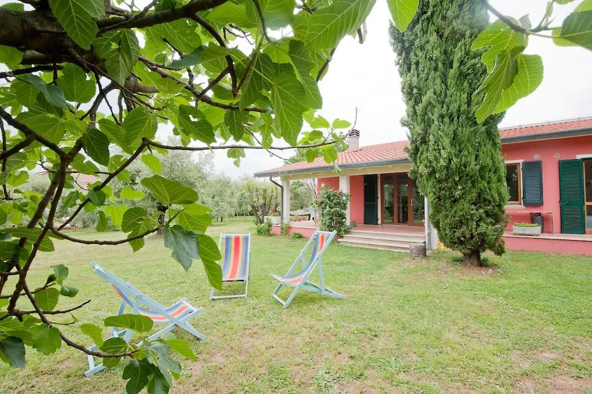 Villa Appartment Parking With Garden Near The Sea Caniparola di Fosdinovo Holiday home